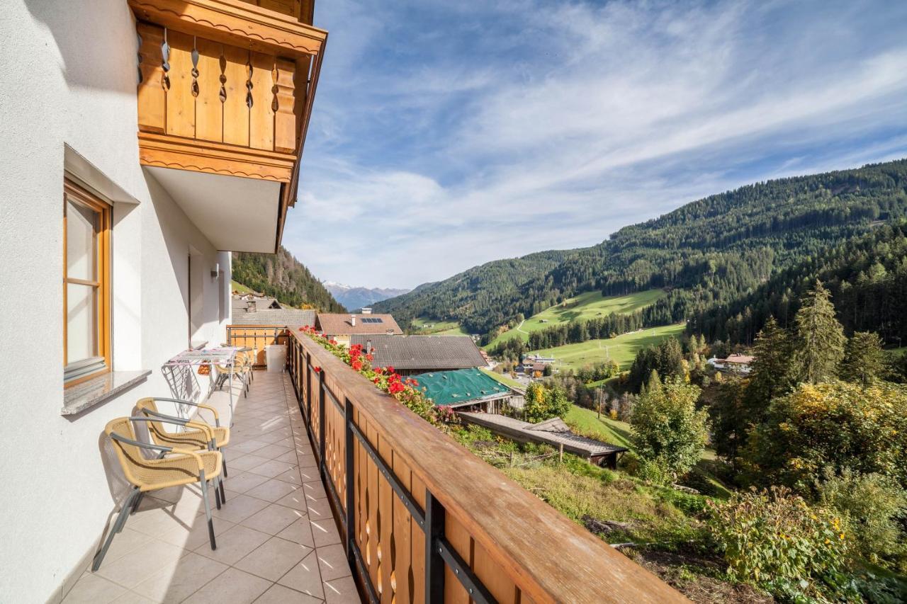 Parigger Apt Zirbe Ratschings Buitenkant foto